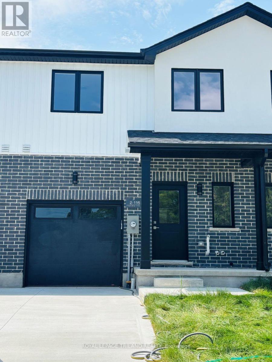 2 - 116 Fairview Avenue, St. Thomas, Ontario  N5R 4X6 - Photo 1 - X12304886