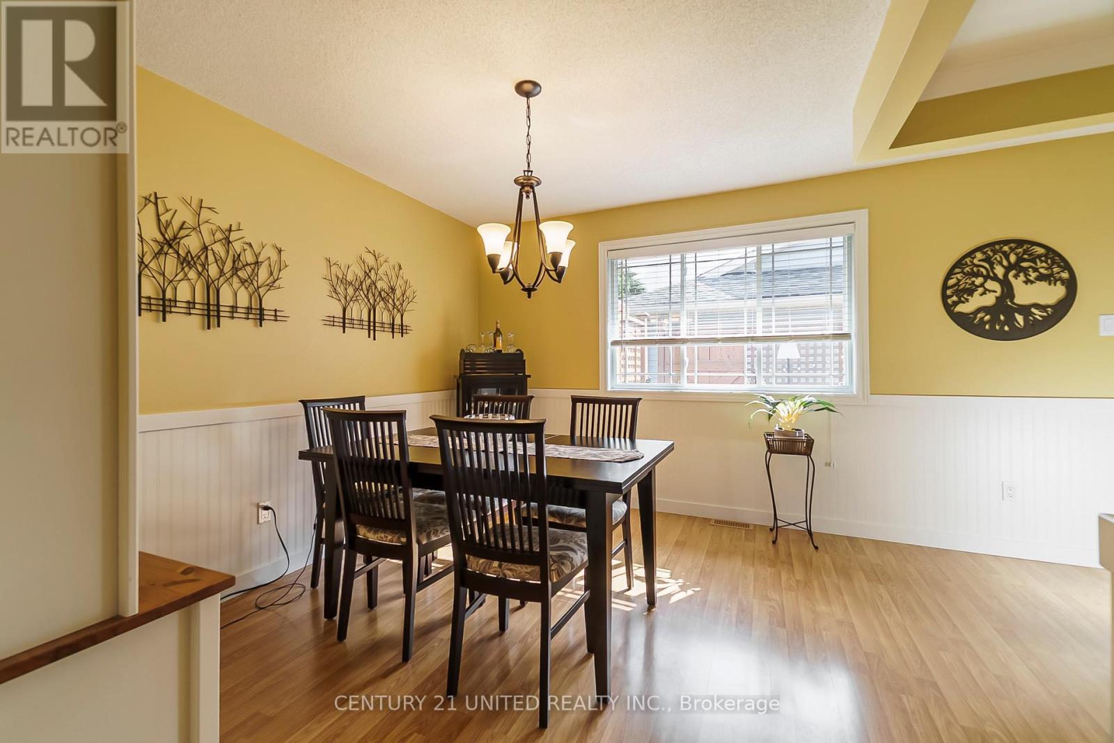 39 Cedartree Lane, Kawartha Lakes, Ontario  K0M 1A0 - Photo 12 - X12256482