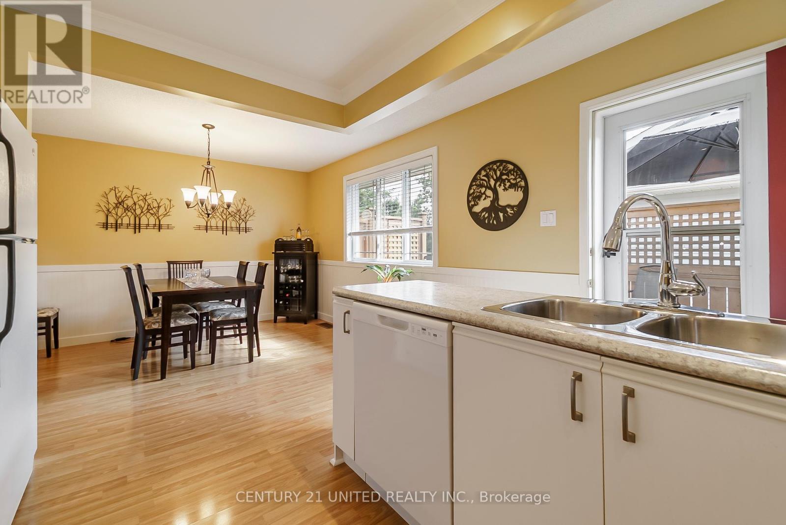 39 Cedartree Lane, Kawartha Lakes, Ontario  K0M 1A0 - Photo 17 - X12256482