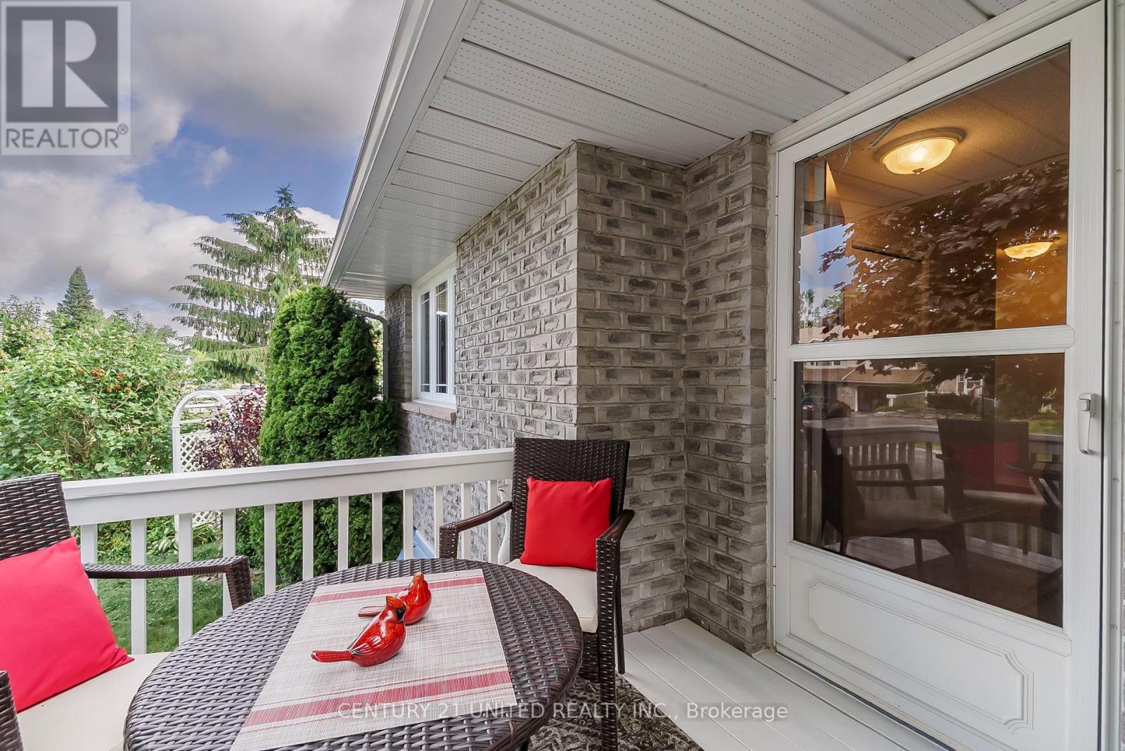 39 Cedartree Lane, Kawartha Lakes, Ontario  K0M 1A0 - Photo 7 - X12256482