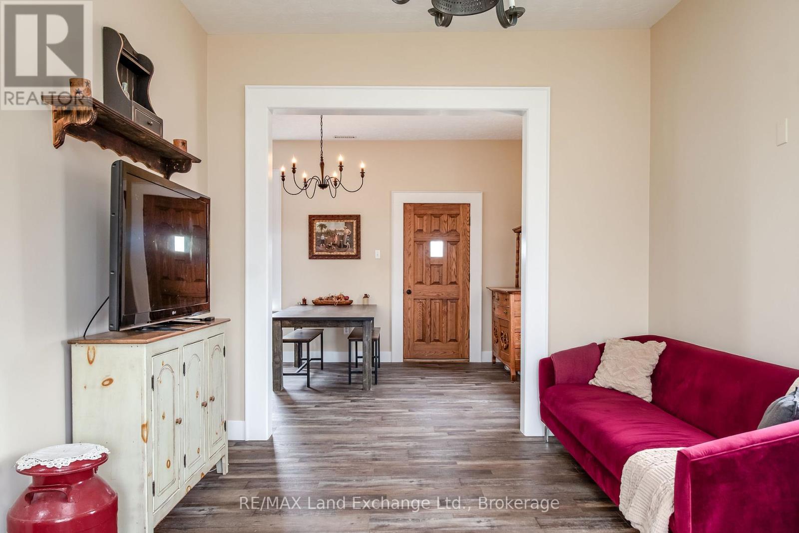 887 10th Concession, Kincardine, Ontario  N0G 2N0 - Photo 16 - X12304870