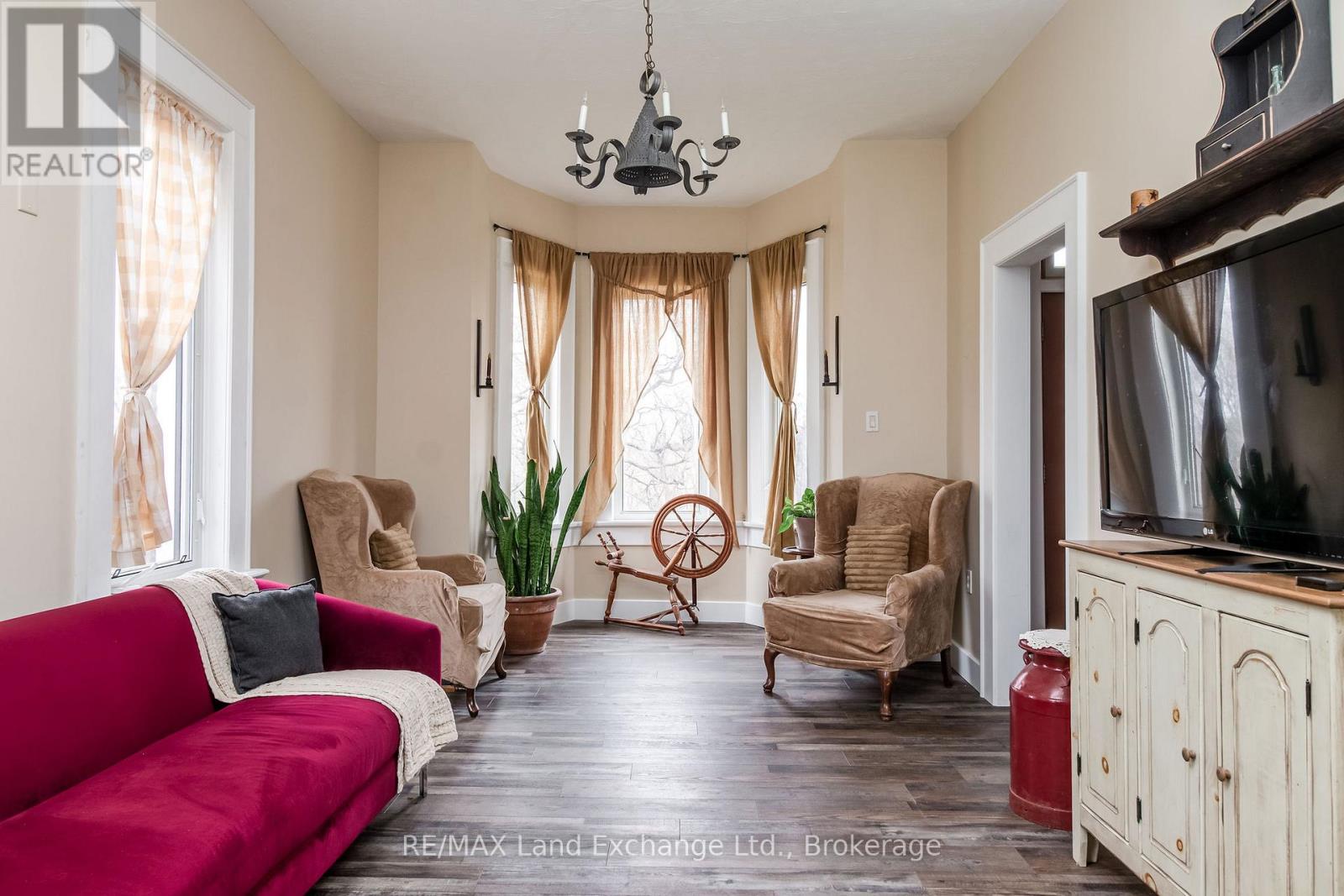 887 10th Concession, Kincardine, Ontario  N0G 2N0 - Photo 17 - X12304870