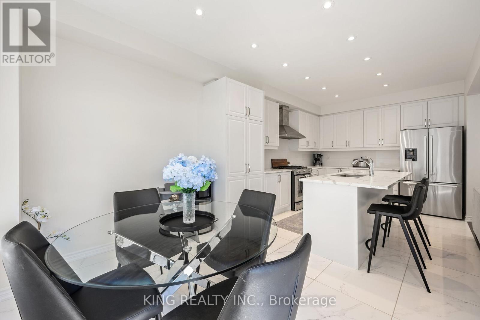 148 Silk Twist Drive, East Gwillimbury, Ontario  L9N 0V7 - Photo 14 - N12304506