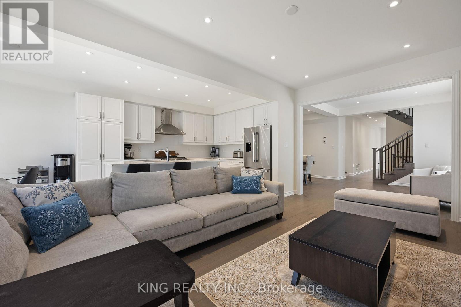 148 Silk Twist Drive, East Gwillimbury, Ontario  L9N 0V7 - Photo 11 - N12304506