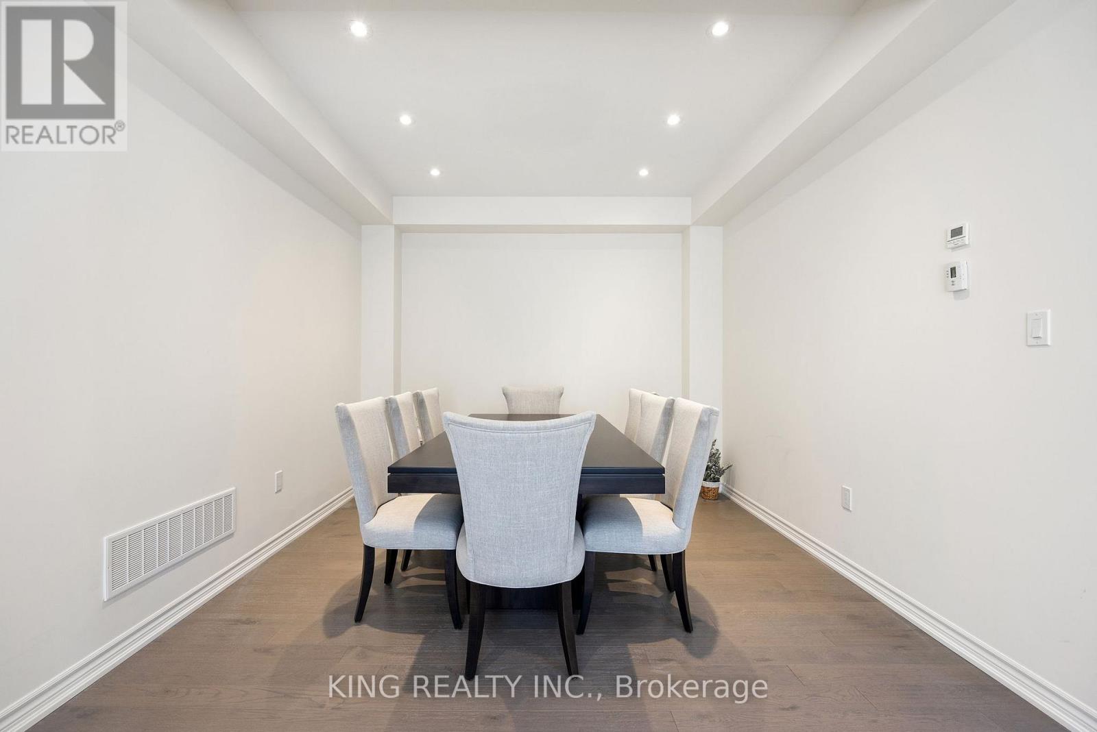 148 Silk Twist Drive, East Gwillimbury, Ontario  L9N 0V7 - Photo 9 - N12304506