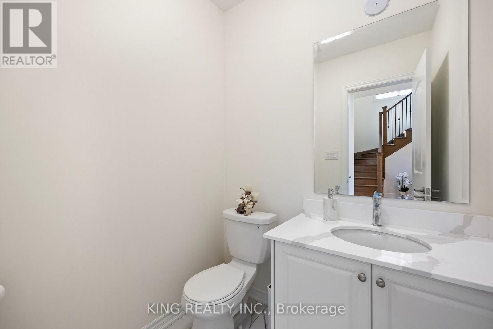 148 Silk Twist Drive, East Gwillimbury, Ontario  L9N 0V7 - Photo 16 - N12304506