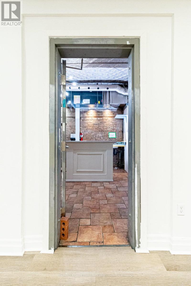 246-248 King Street W, Hamilton, Ontario L8P 1A9 - Photo 20 - X12304792