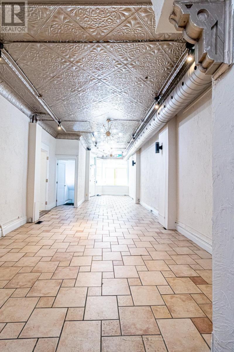 246-248 King Street W, Hamilton, Ontario L8P 1A9 - Photo 5 - X12304792