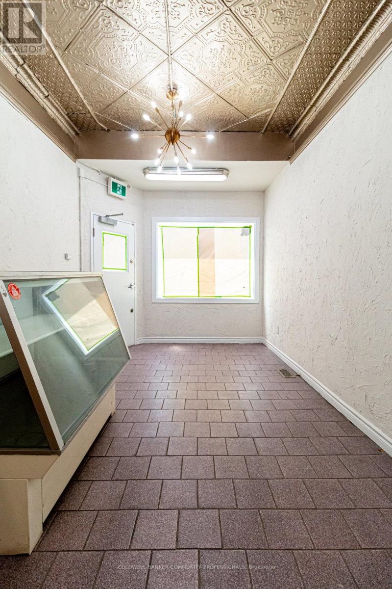 246-248 King Street W, Hamilton, Ontario L8P 1A9 - Photo 7 - X12304792