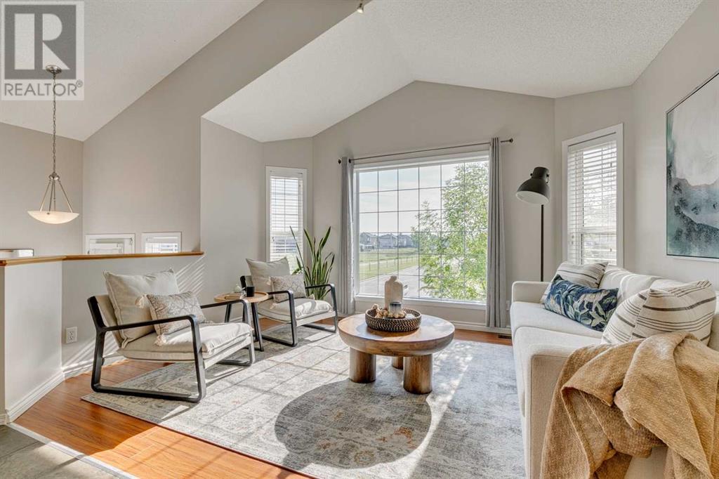 Property at 47 Cimarron Grove Close image 4