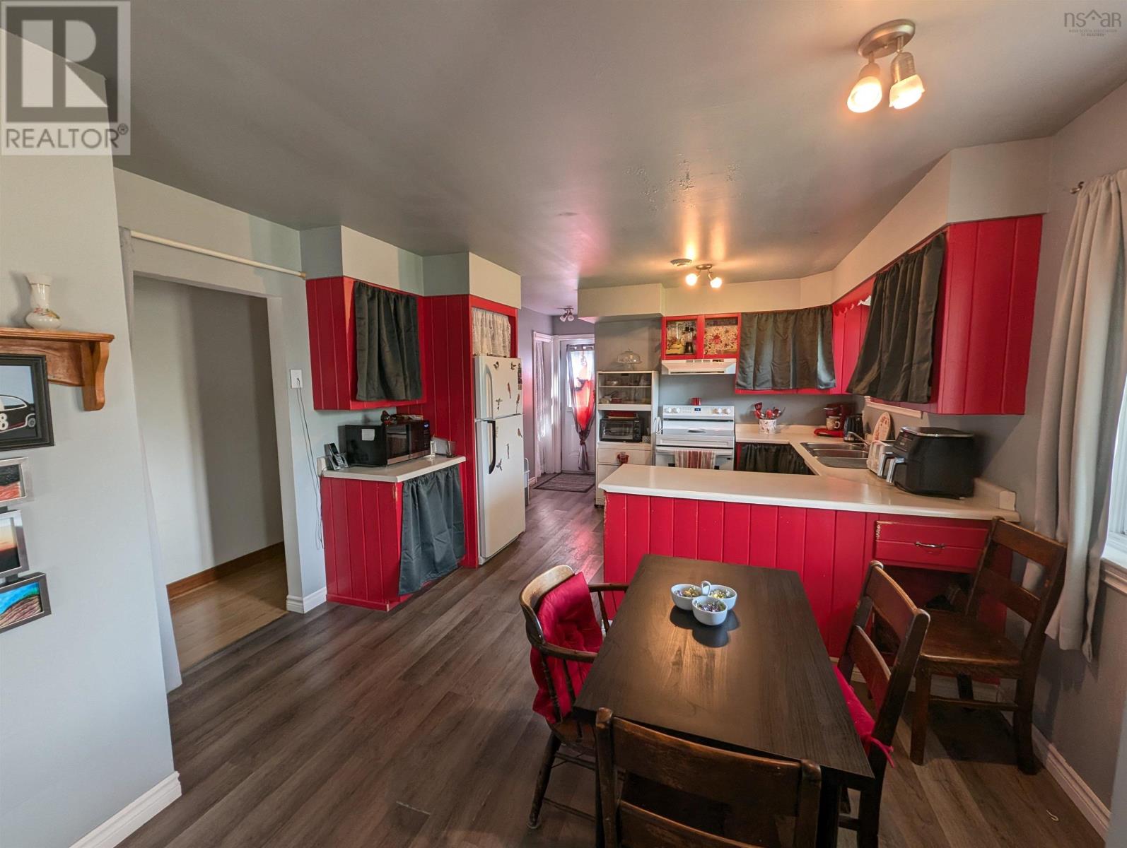 1335 Highway 2, Lantz, Nova Scotia  B2S 1Z2 - Photo 4 - 202515836