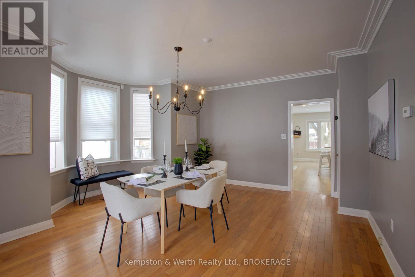 34 Queen Street W, Huron East, Ontario  N0G 1H0 - Photo 13 - X11931400
