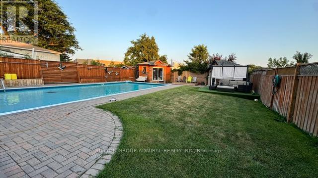 Property at 29 MAYALL AVENUE image 3