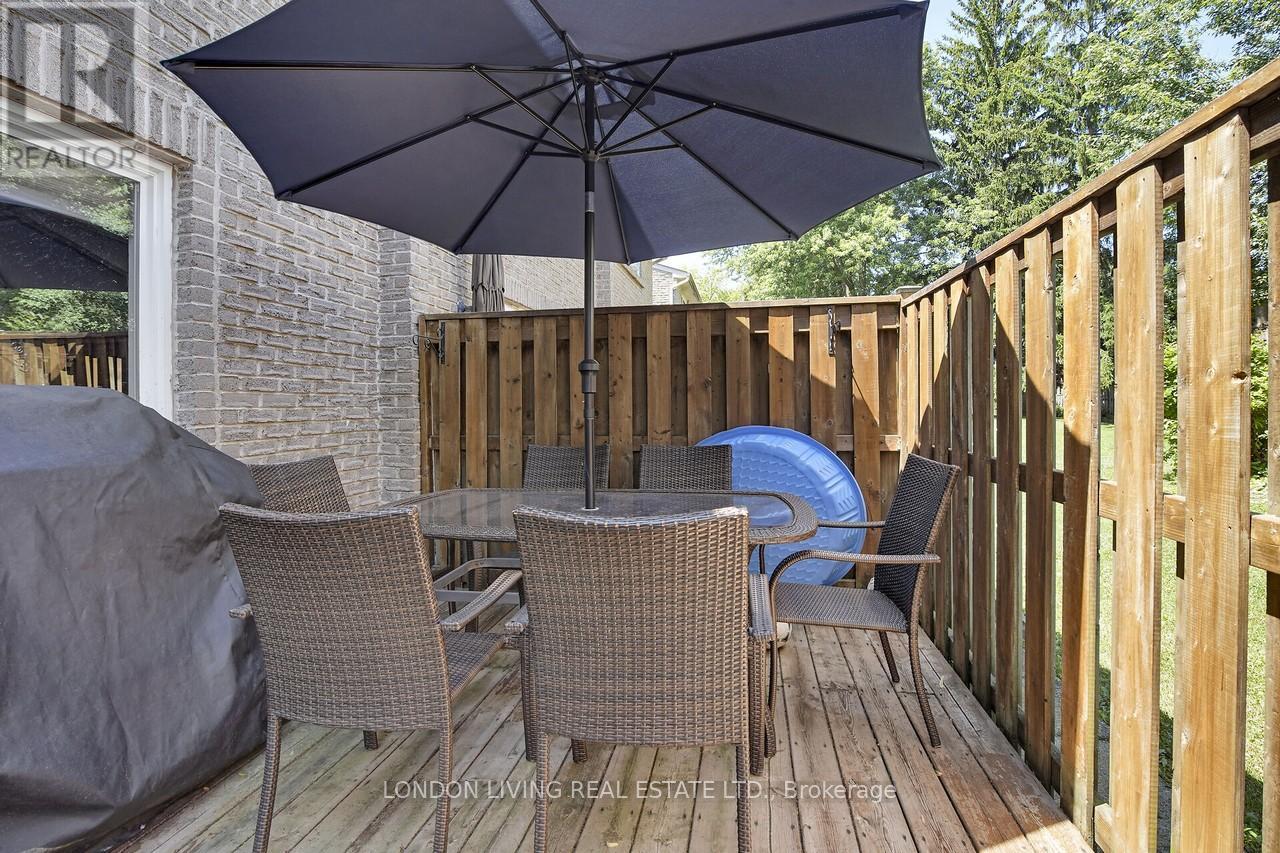 152 - 166 Southdale Road W, London South, Ontario  N6J 2J1 - Photo 31 - X12305079
