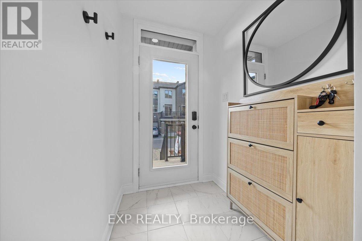Property at 615 MAKWA PRIVATE image 3