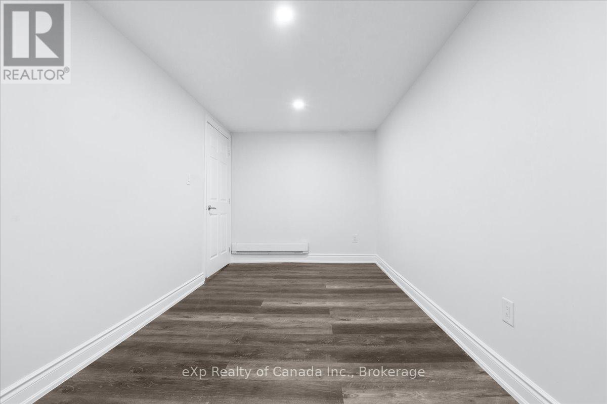 9 - 880 James Street, Woodstock, Ontario  N4S 8P8 - Photo 21 - X12305068