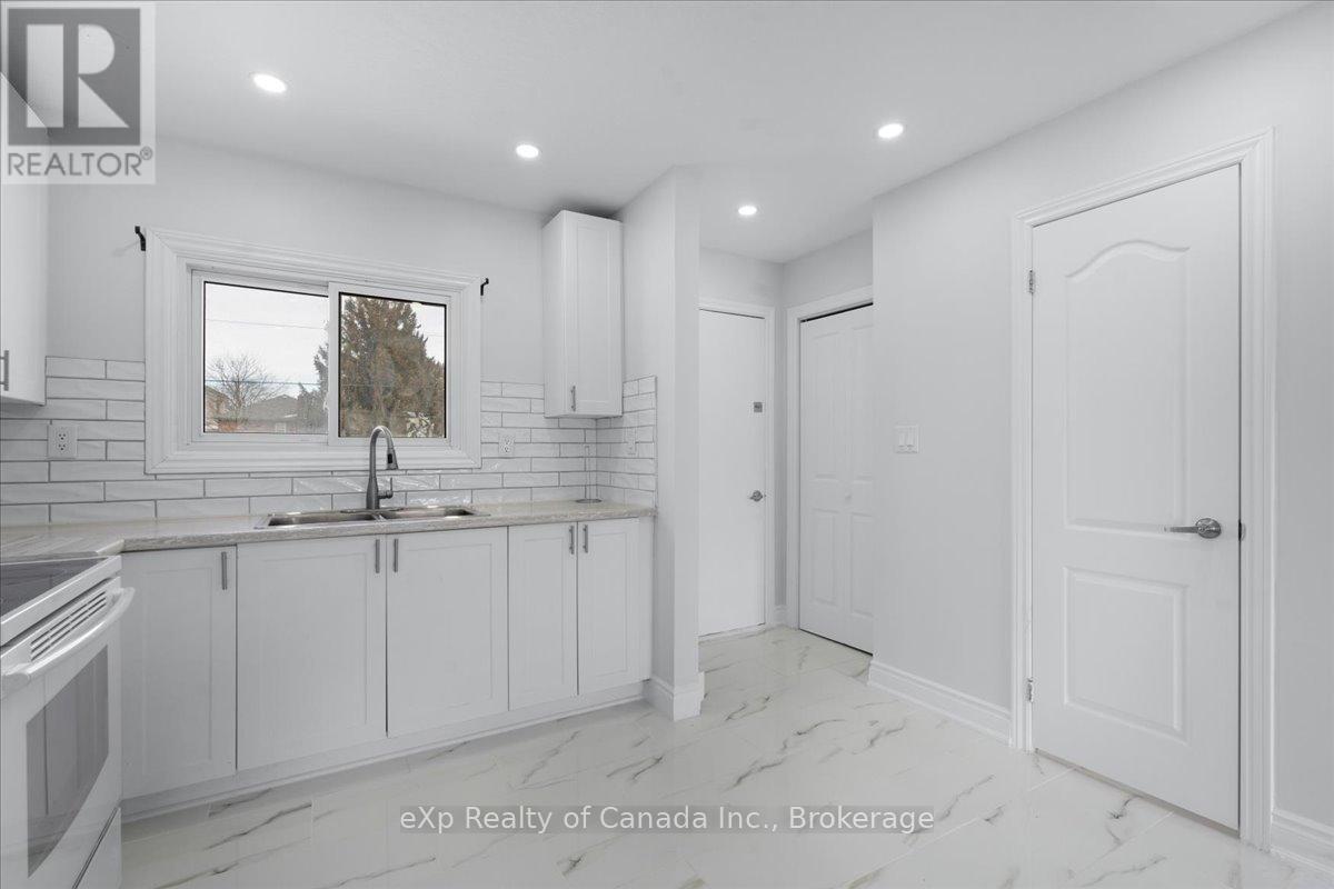 9 - 880 James Street, Woodstock, Ontario  N4S 8P8 - Photo 5 - X12305068