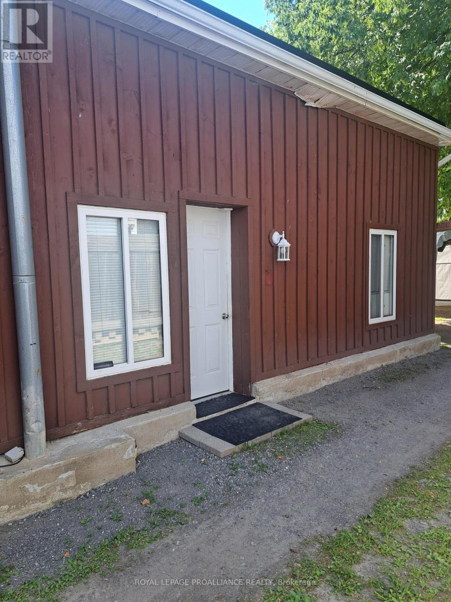 110-112 Church Street, Brockville, Ontario  K6V 2H4 - Photo 7 - X12305054