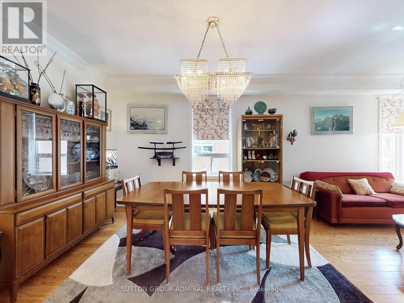Property at 23 LACONA CRESCENT image 3