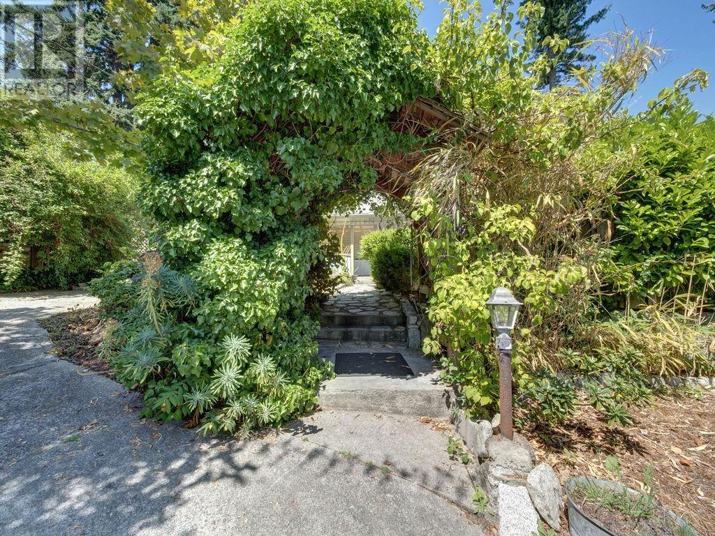 6180 Sunshine Coast Highway, Sechelt, British Columbia  V7Z 0M1 - Photo 6 - R3030379