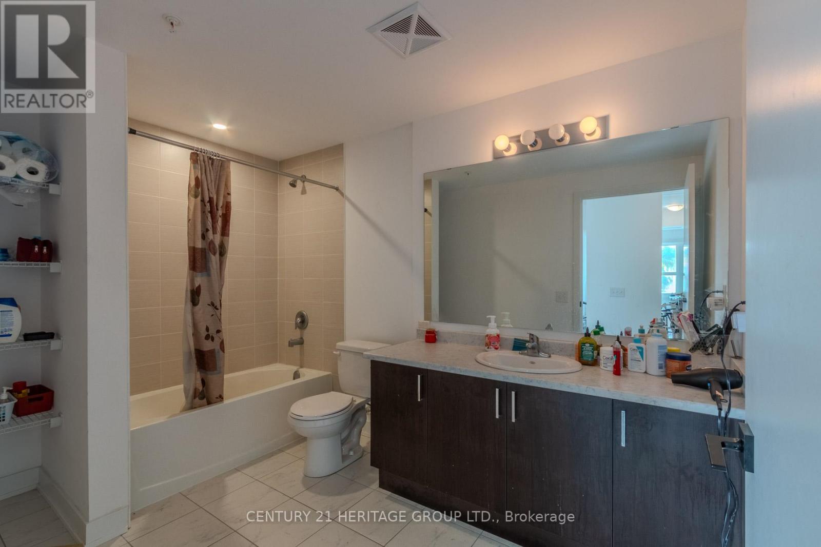 201 - 10 Culinary Lane, Barrie, Ontario  L9J 0C2 - Photo 11 - S12304915