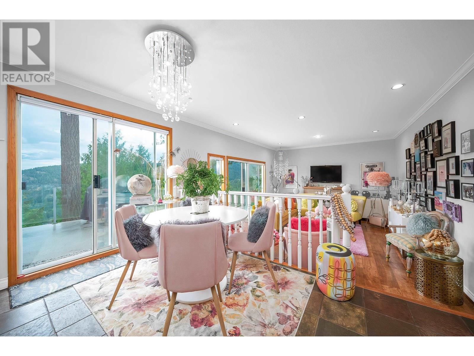 5343 Monte Bre Crescent, West Vancouver, British Columbia  V7W 3A7 - Photo 8 - R3030280