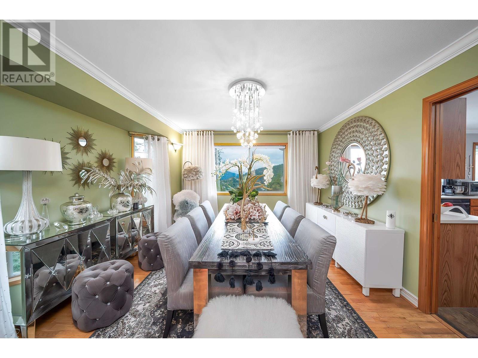 5343 Monte Bre Crescent, West Vancouver, British Columbia  V7W 3A7 - Photo 4 - R3030280