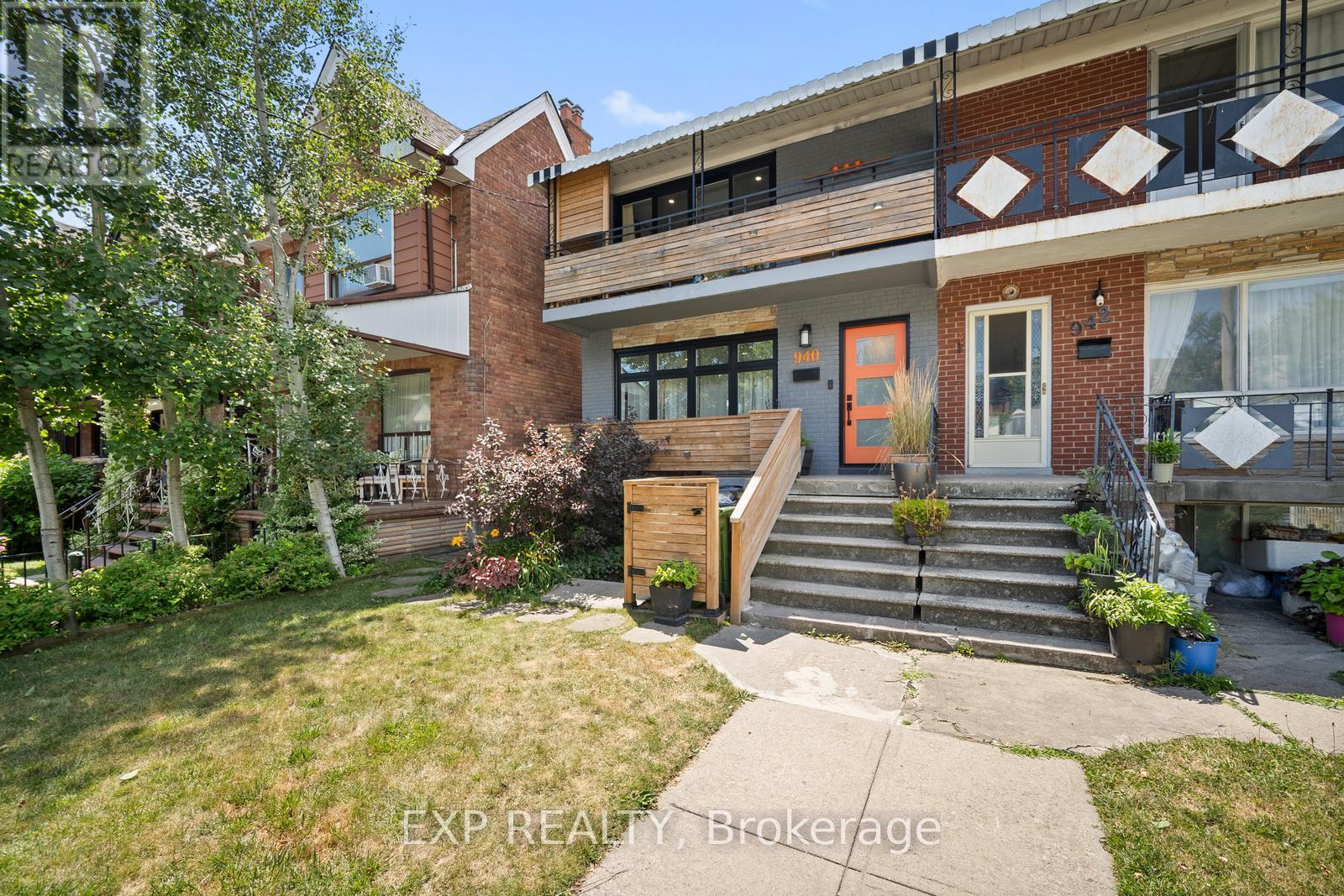 Property at 940 DOVERCOURT ROAD image 2