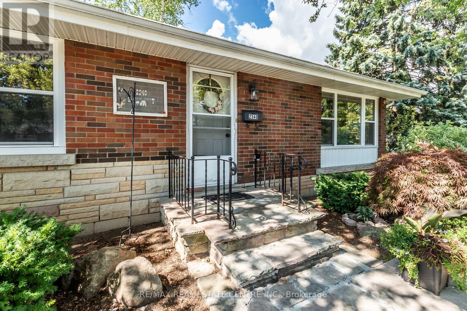 Property at 2340 SHARRON STREET image 1