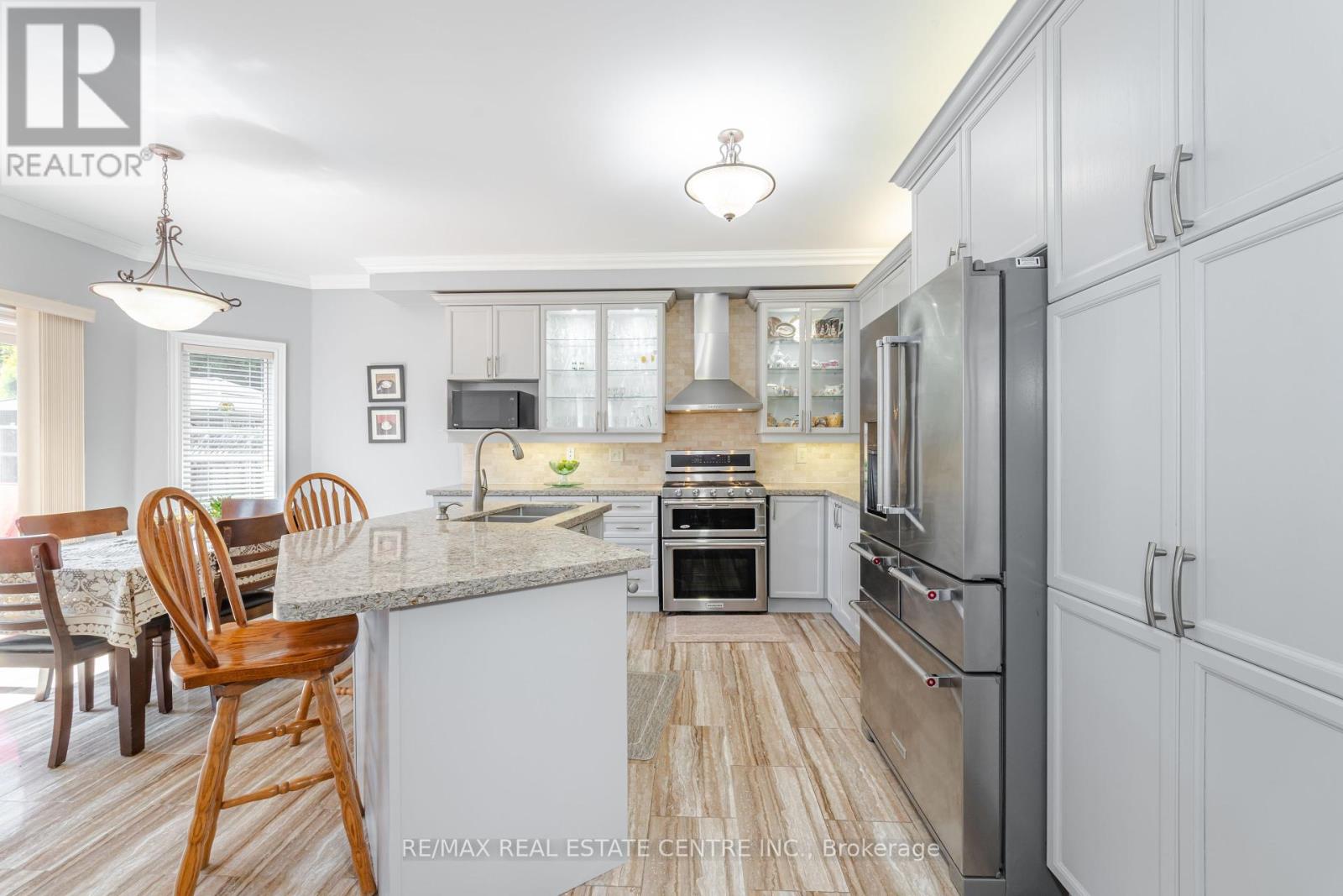 46 Lakefield Road, Brampton, Ontario  L7A 1W6 - Photo 14 - W12304943