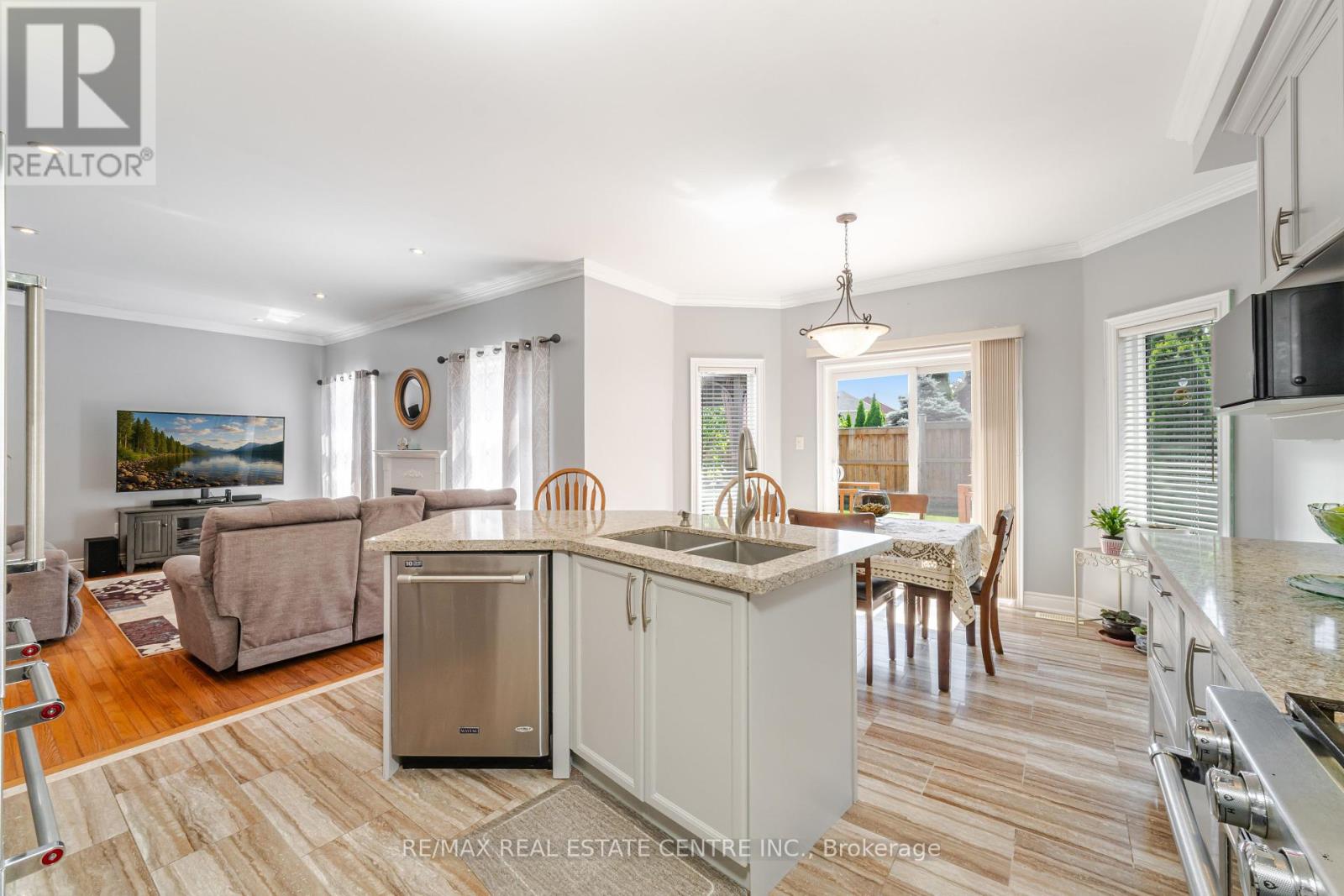 46 Lakefield Road, Brampton, Ontario  L7A 1W6 - Photo 17 - W12304943