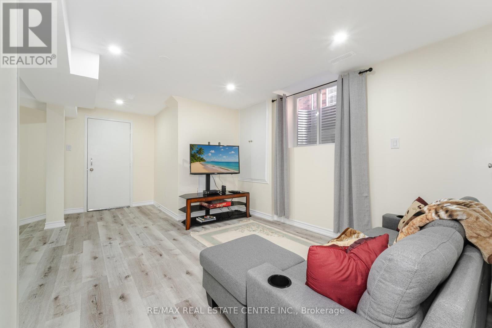 46 Lakefield Road, Brampton, Ontario  L7A 1W6 - Photo 42 - W12304943
