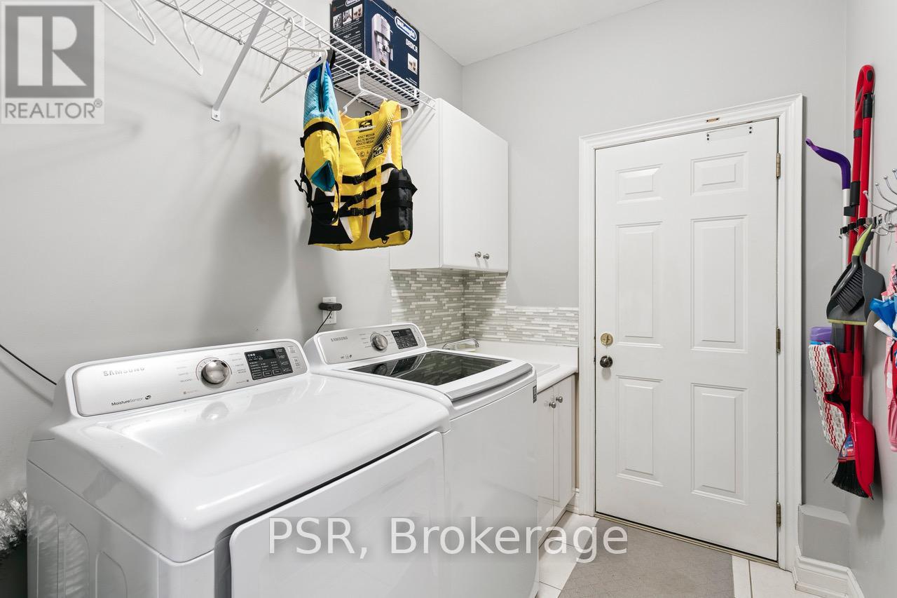 2136 Redstone Crescent, Oakville, Ontario  L6M 5B3 - Photo 20 - W12304957