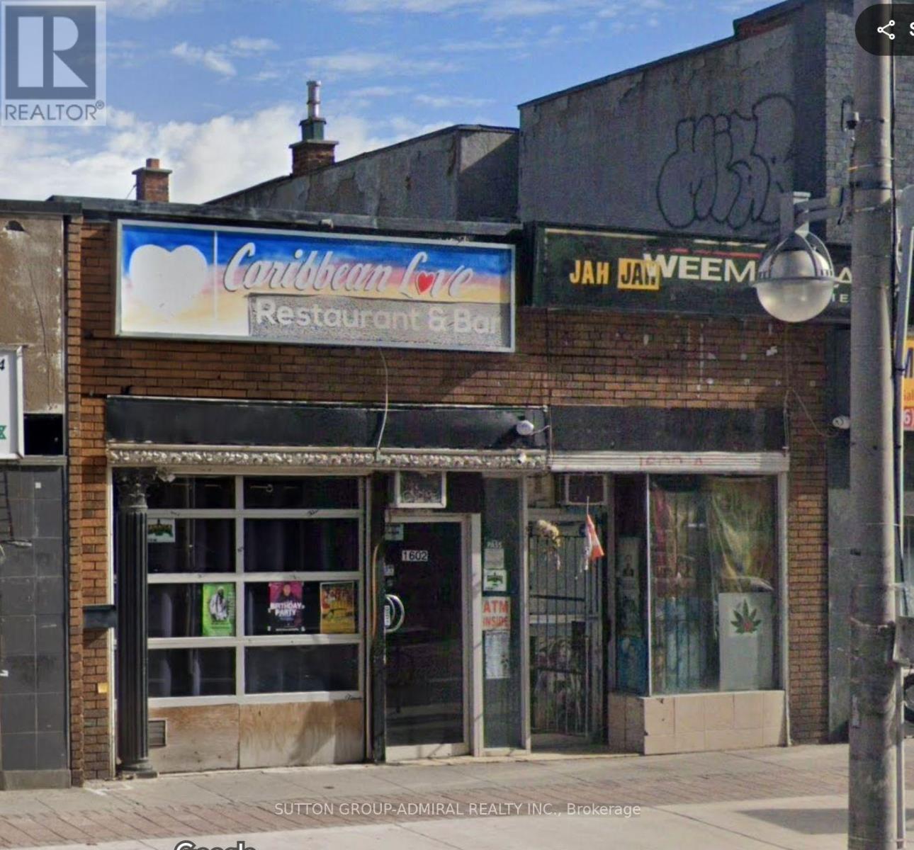 1602 Eglinton Avenue W, Toronto, Ontario  M6E 2G5 - Photo 16 - W12304975