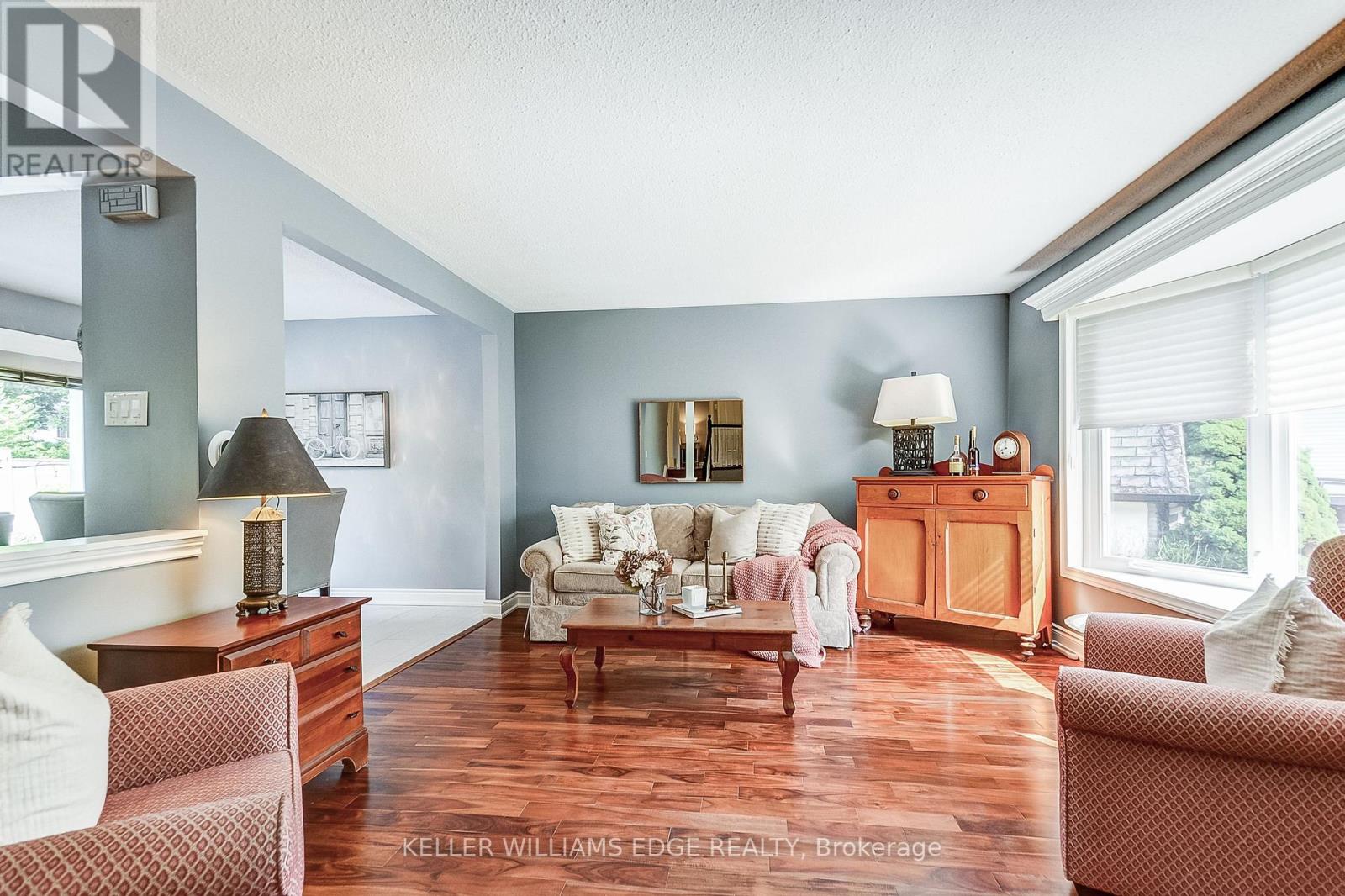 Property at 5203 BROUGHTON CRESCENT image 4