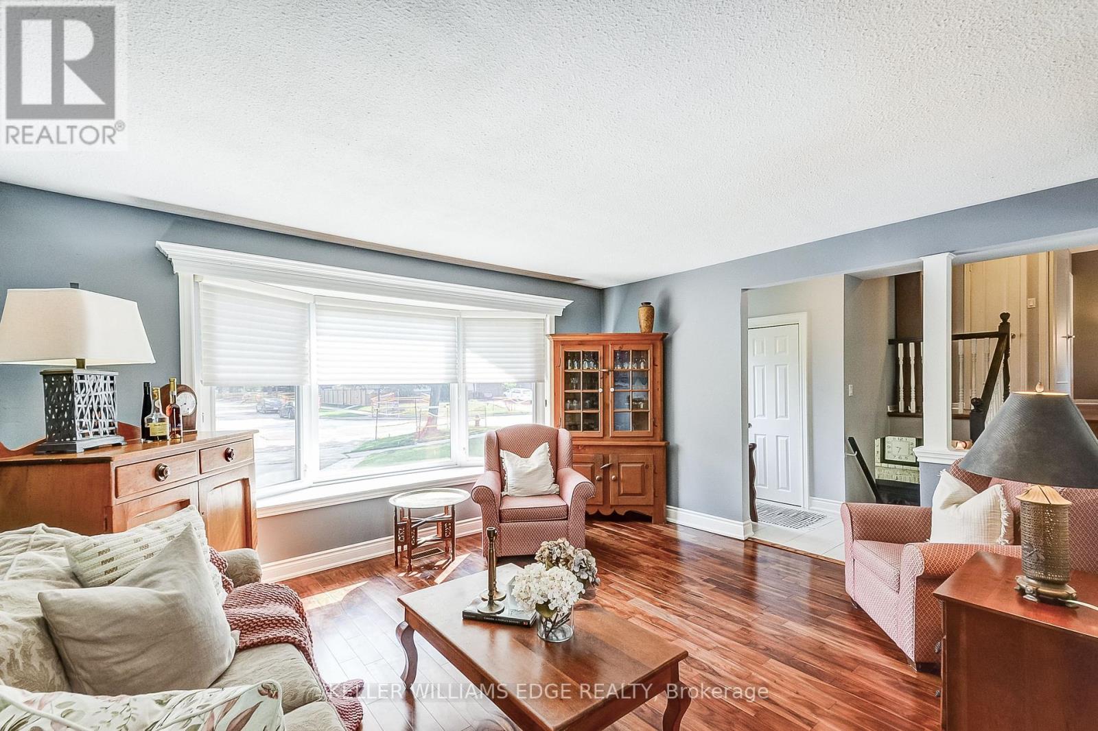 Property at 5203 BROUGHTON CRESCENT image 5