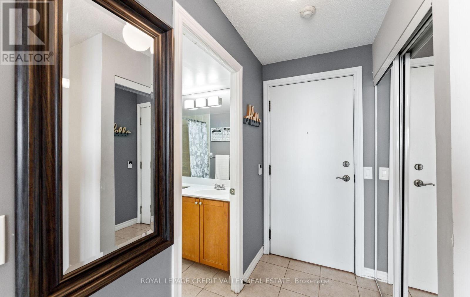 2023 - 700 Humberwood Boulevard Se, Toronto, Ontario  M9W 7J4 - Photo 12 - W12305049