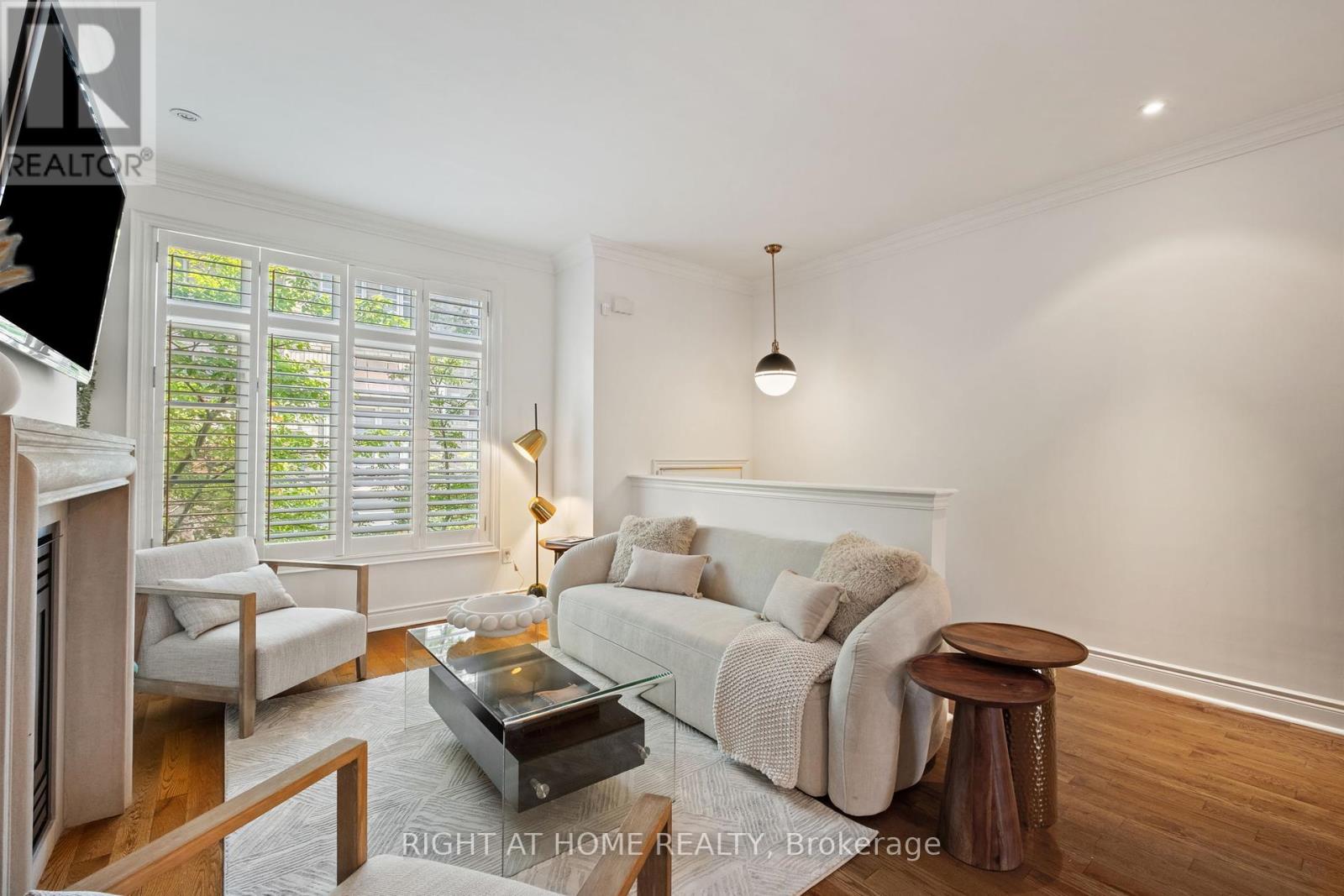 Property at 2 - 245 VAN DUSEN BOULEVARD image 5