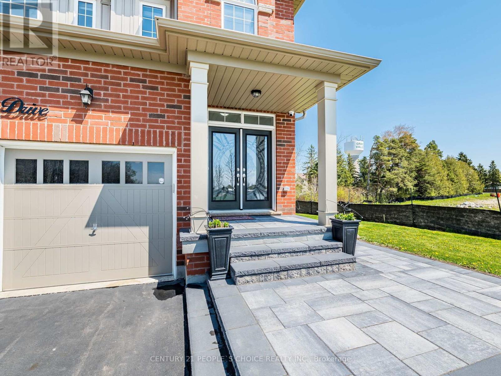 31 Rainey Drive, East Luther Grand Valley, Ontario  L9W 7R5 - Photo 3 - X12304953