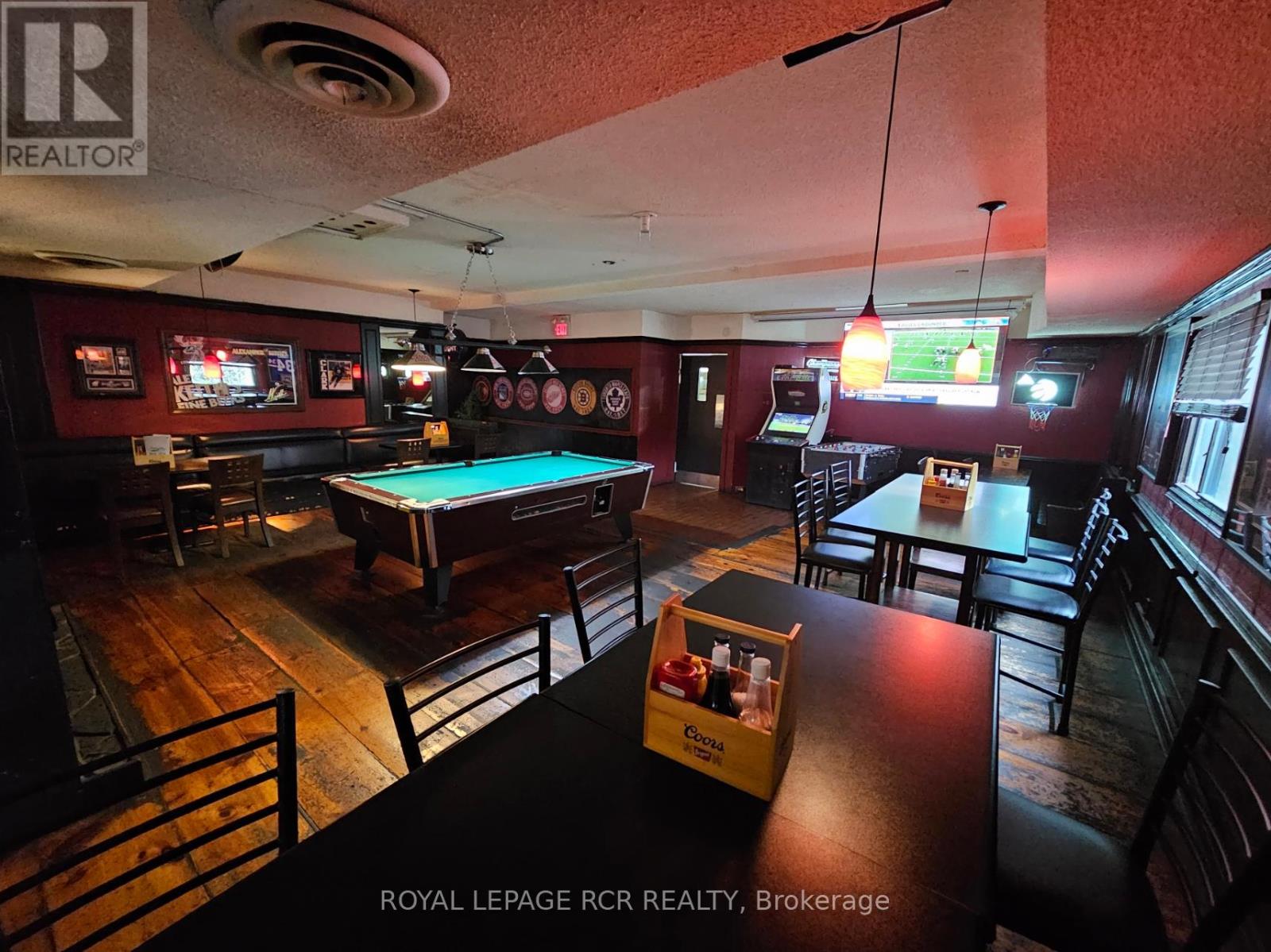 282 Ridge Road N, Fort Erie, Ontario  L0S 1N0 - Photo 7 - X12305032