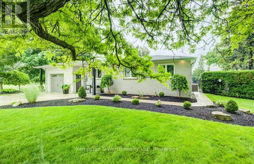 34 Jackson Crescent, North Perth, Ontario  N4W 1K3 - Photo 3 - X12255114