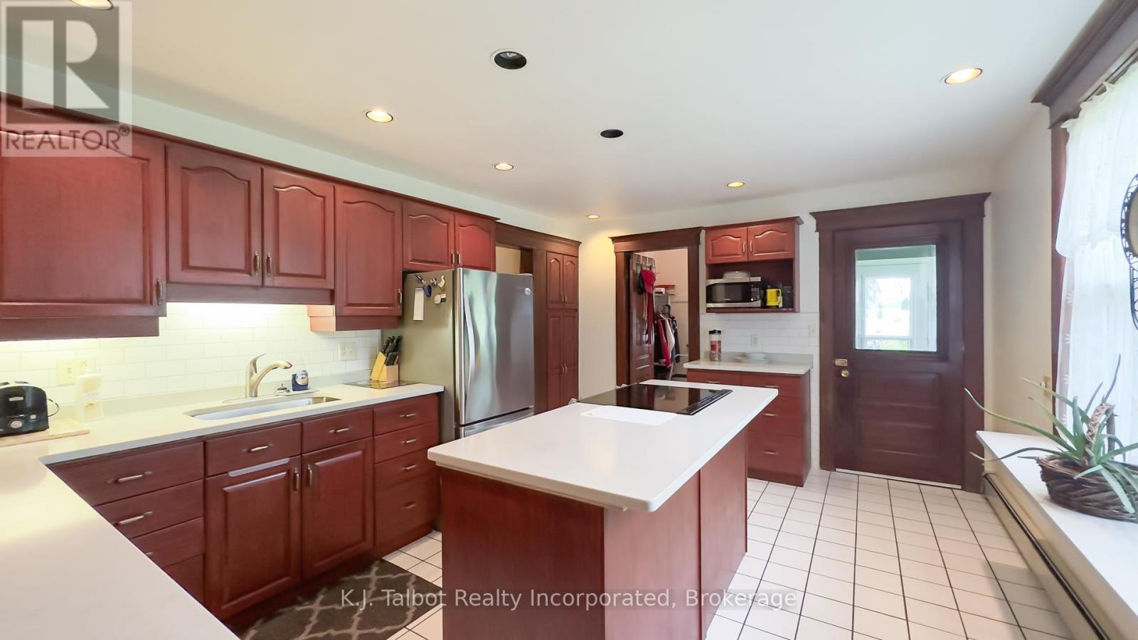 81258-D Bissetts Hill, Ashfield-Colborne-Wawanosh, Ontario  N7A 3Y1 - Photo 23 - X12151495