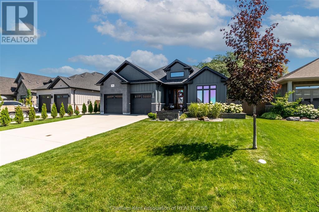 Property at 65 Tuscany TRAIL image 4