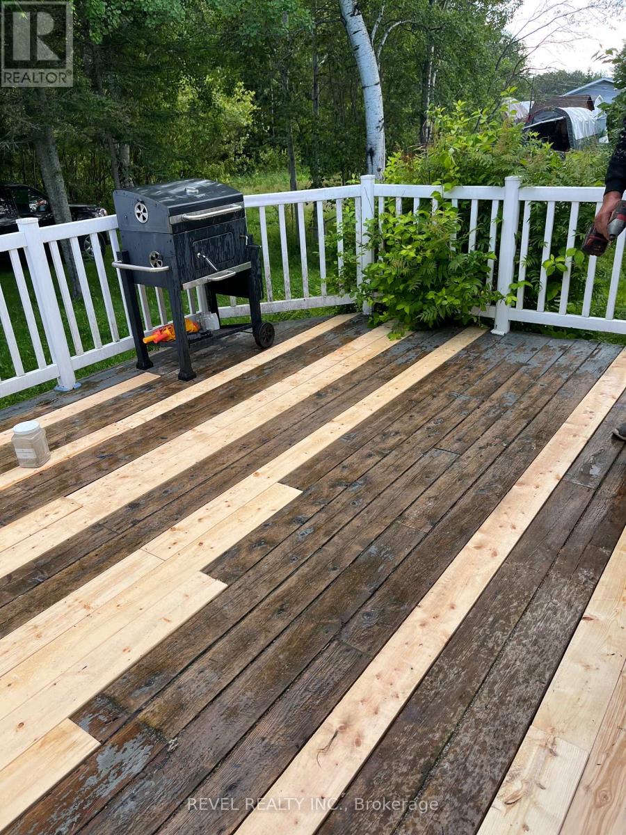 417 Main Street, Smooth Rock Falls, Ontario P0L 2B0 - Photo 36 - T12305250