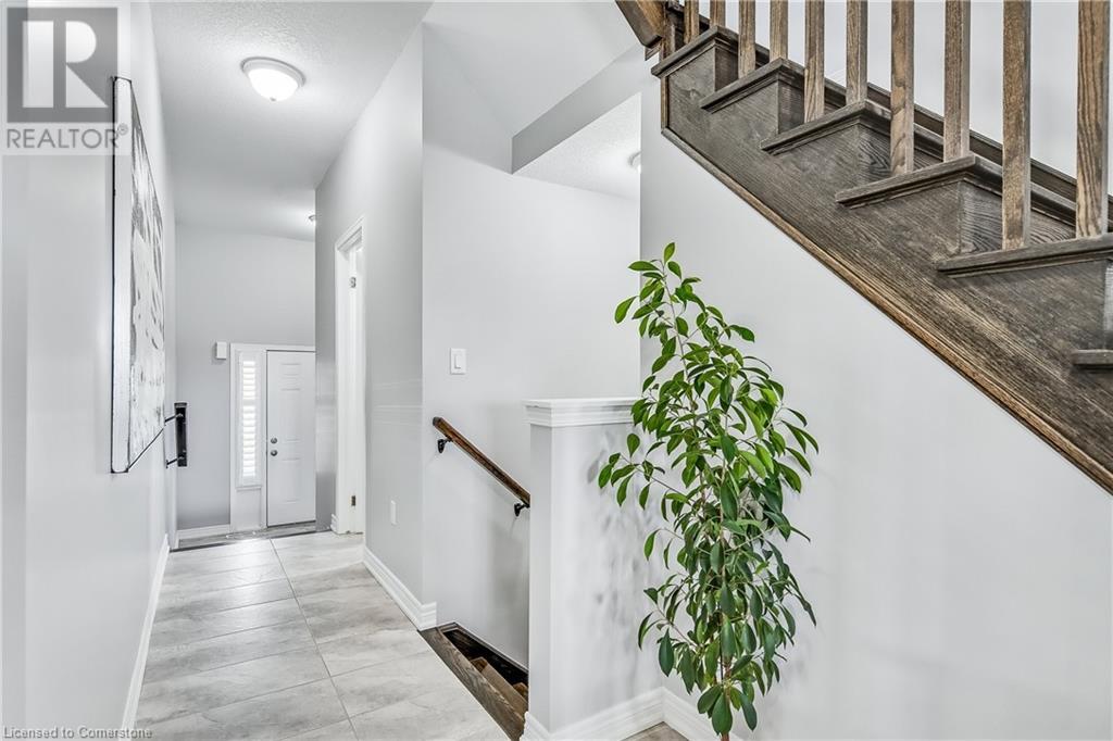 Property at 163 LORMONT Boulevard image 5