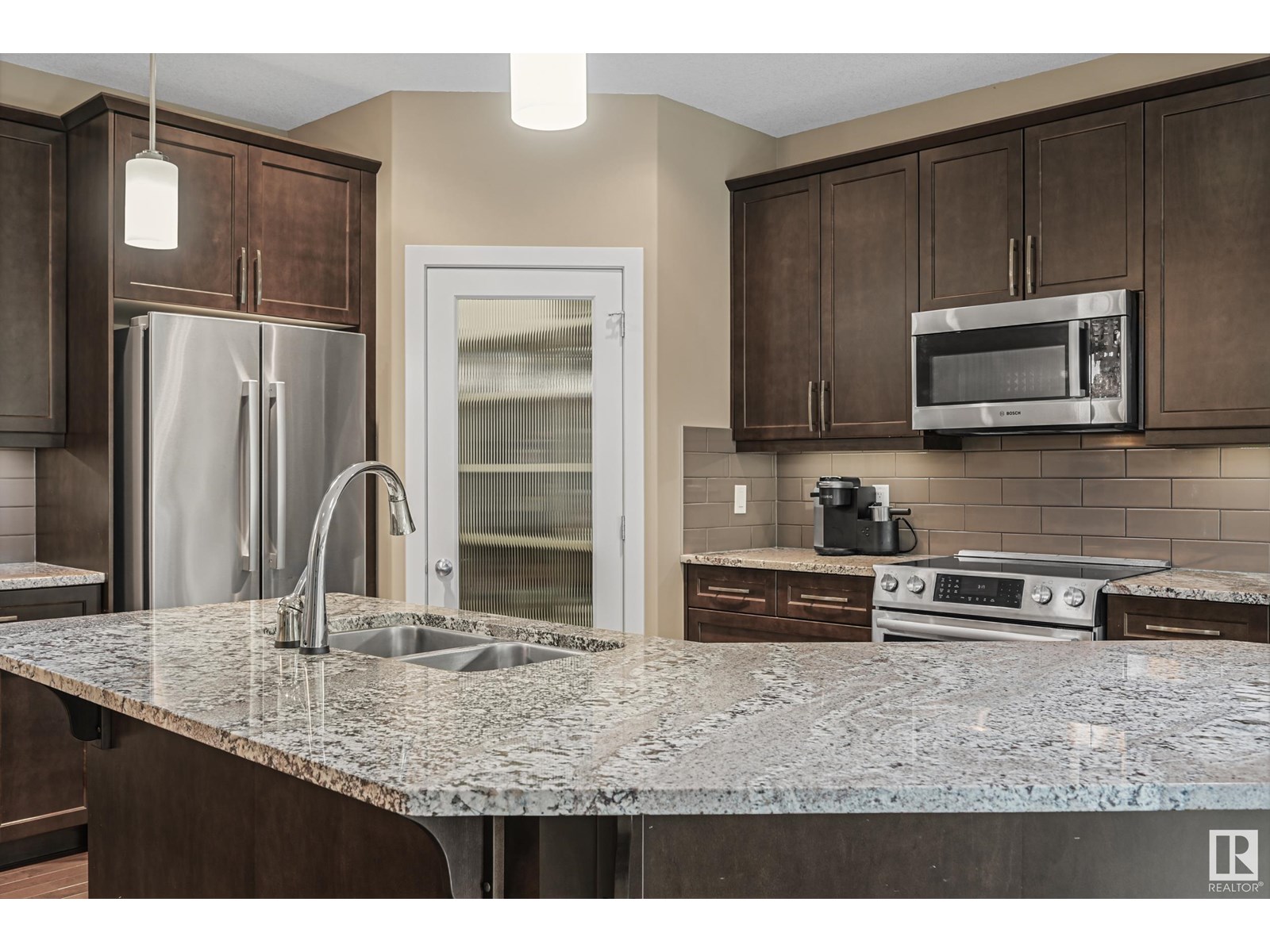 1120 Hainstock Green Gr Sw, Edmonton, Alberta  T6W 2T8 - Photo 31 - E4449411