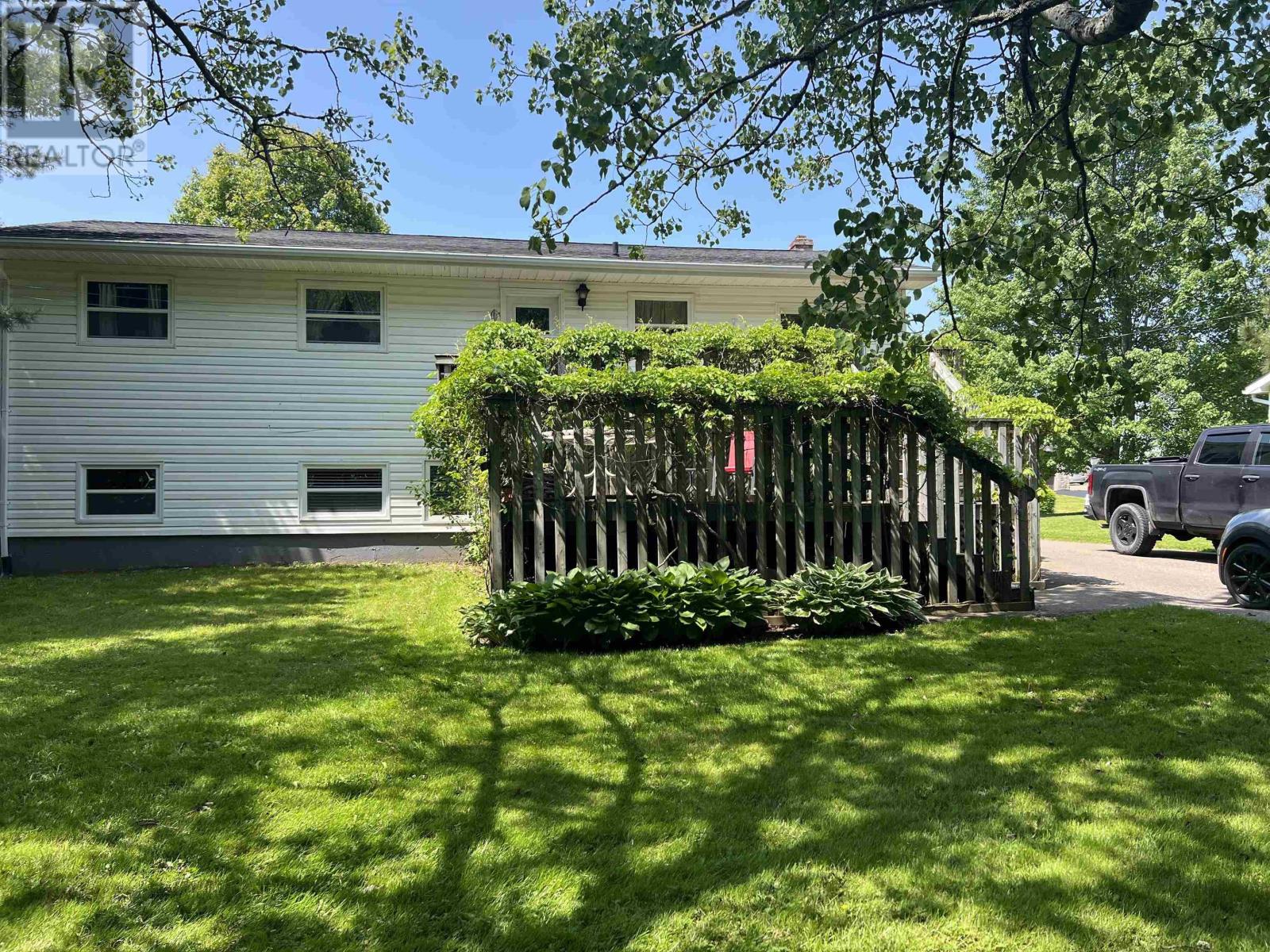 Property at 98 Oakwood Drive image 2