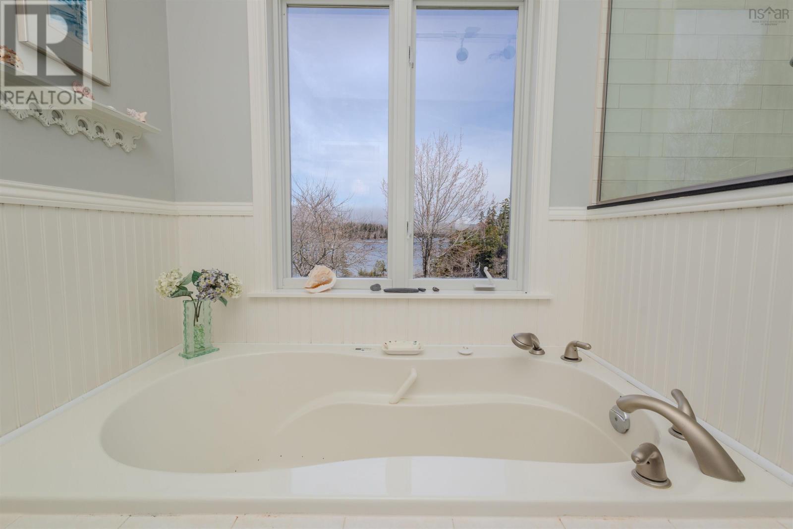 70 Tweednooge Place, East Bay, Nova Scotia  B1J 1M6 - Photo 16 - 202517739