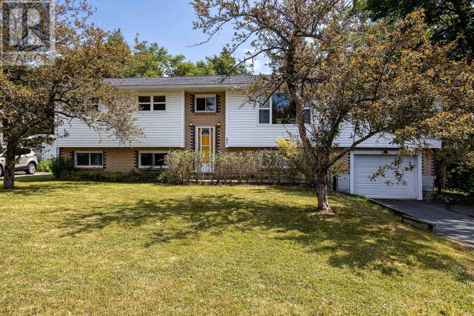 37 Theresa Court, Lake Echo, Nova Scotia  B3E 1B1 - Photo 33 - 202518597