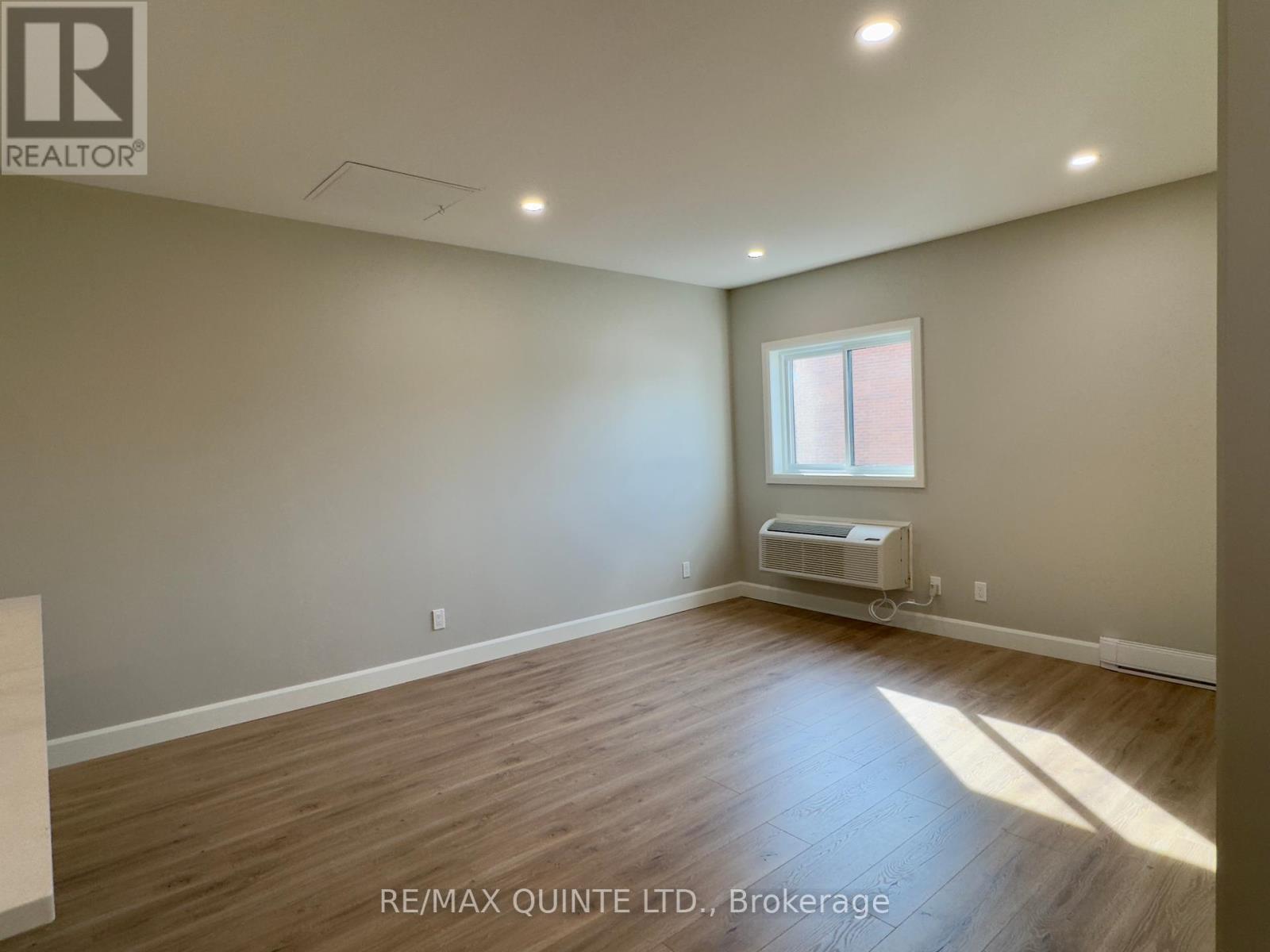5 - 330 Victoria Street, Tweed, Ontario  K0K 3J0 - Photo 5 - X12302835